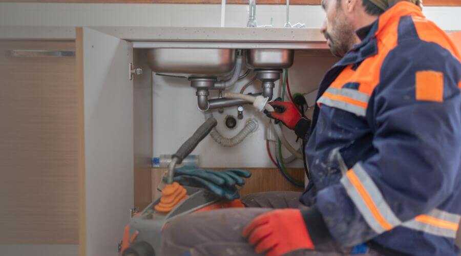 Professional slab leak plumber services in Luebbering, MO